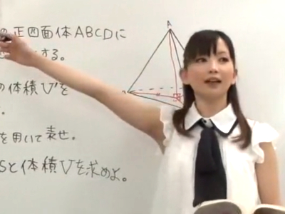 芹沢つむぎ