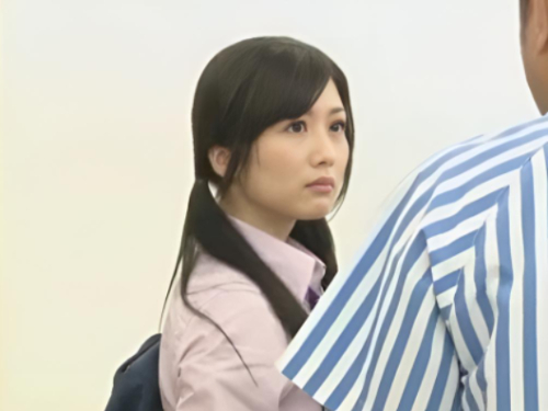 大槻ひびき